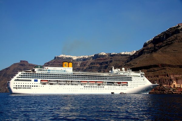 S'évader en mer : top 3 des destinations de croisières pour une escapade romantique