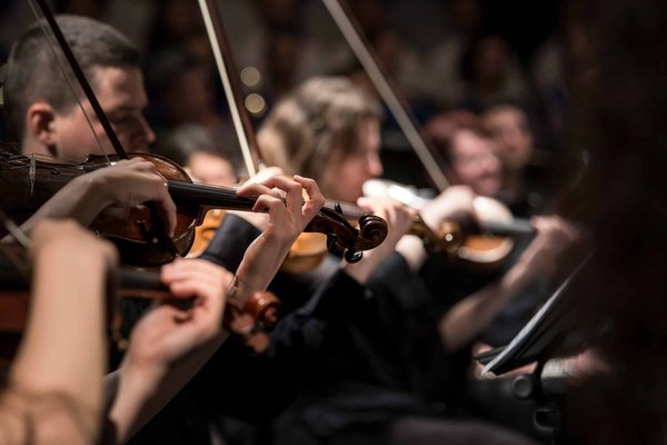 Quels sont les principaux festivals de musique à ne pas manquer en Europe durant l'été?